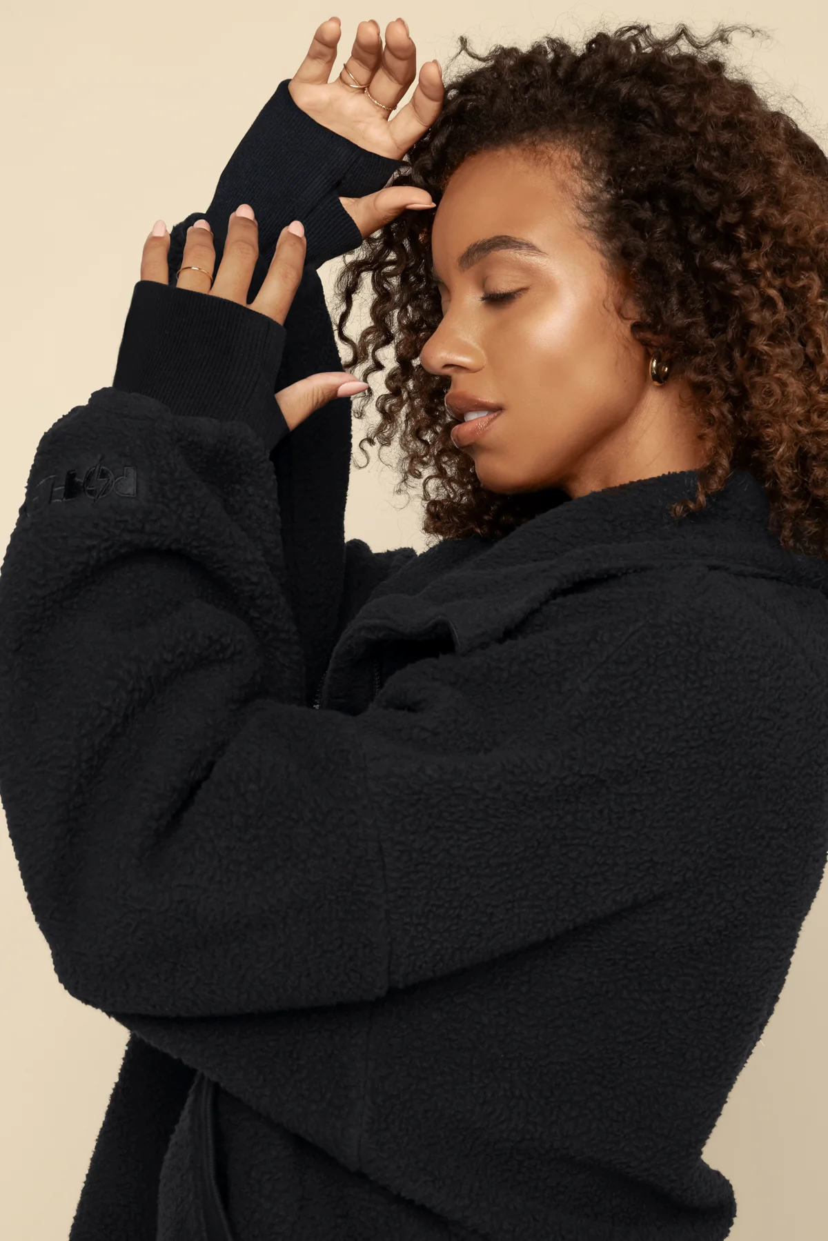 Big Hug Fleece Half Zip Sweater - Black - Image 2