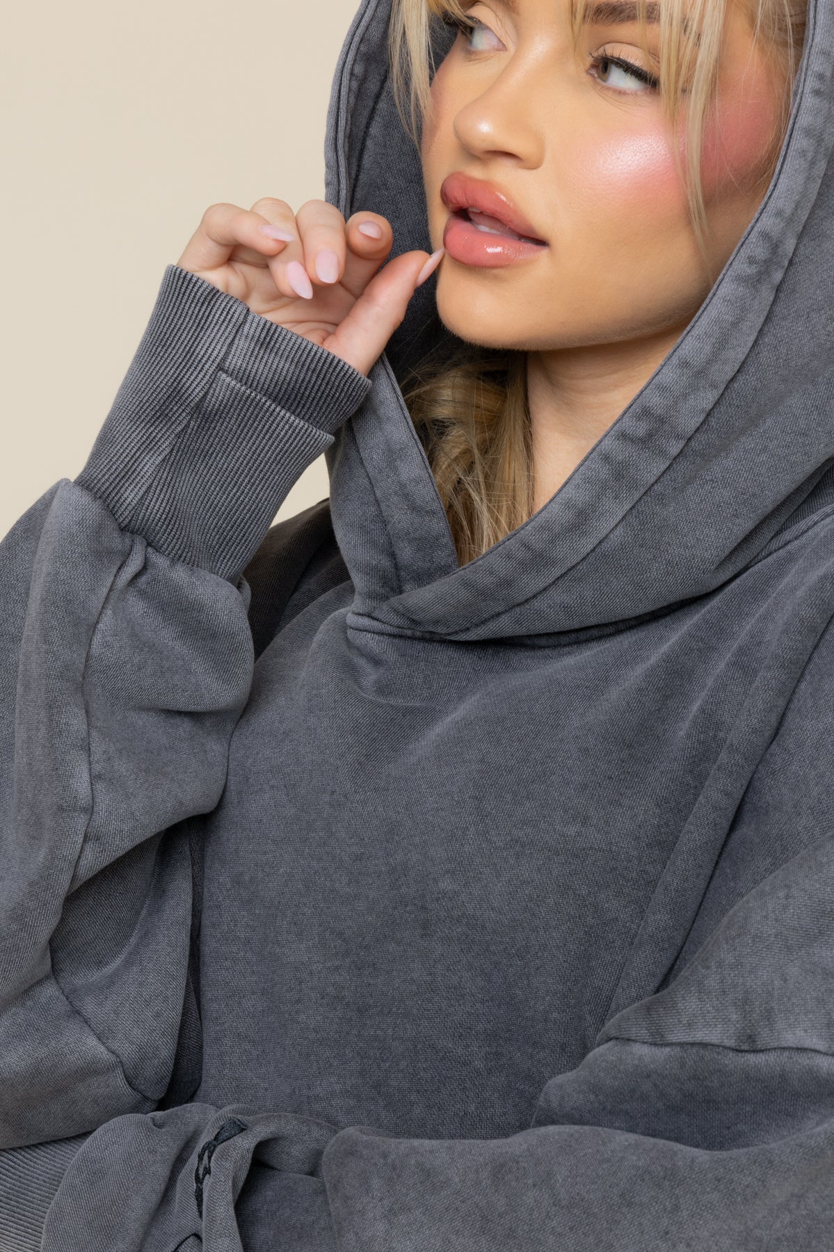 Boxy Boyfriend Hoodie - Vintage Black - Image 6