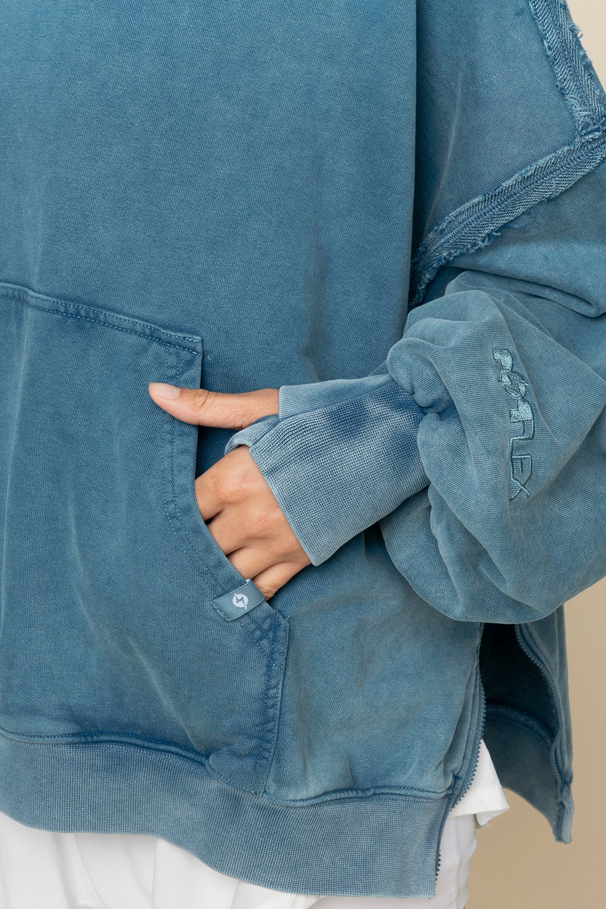 Boxy Crewneck - Vintage Teal - Image 5