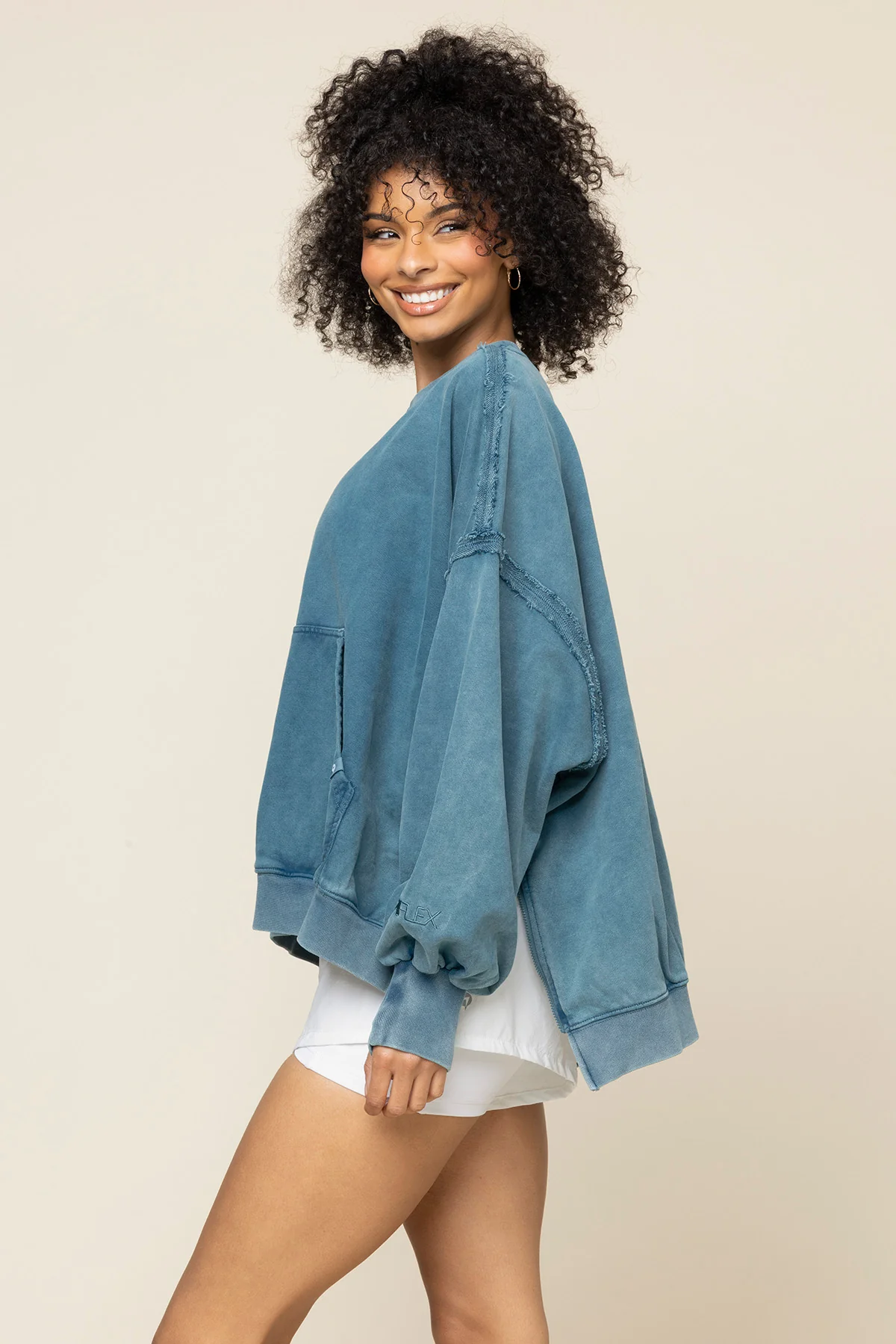 Boxy Crewneck - Vintage Teal - Image 8