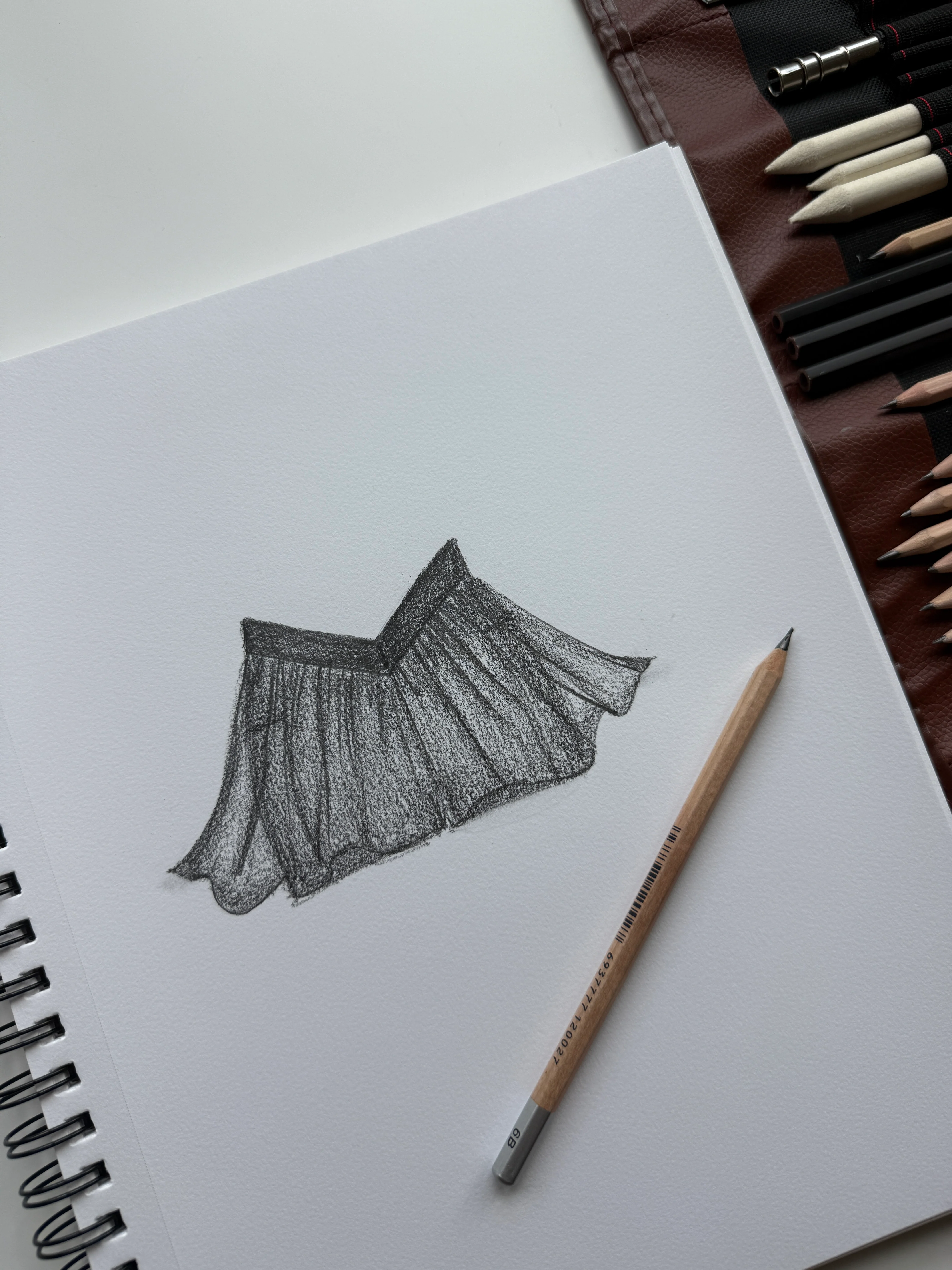 Butterfly Short - Black - Image 6