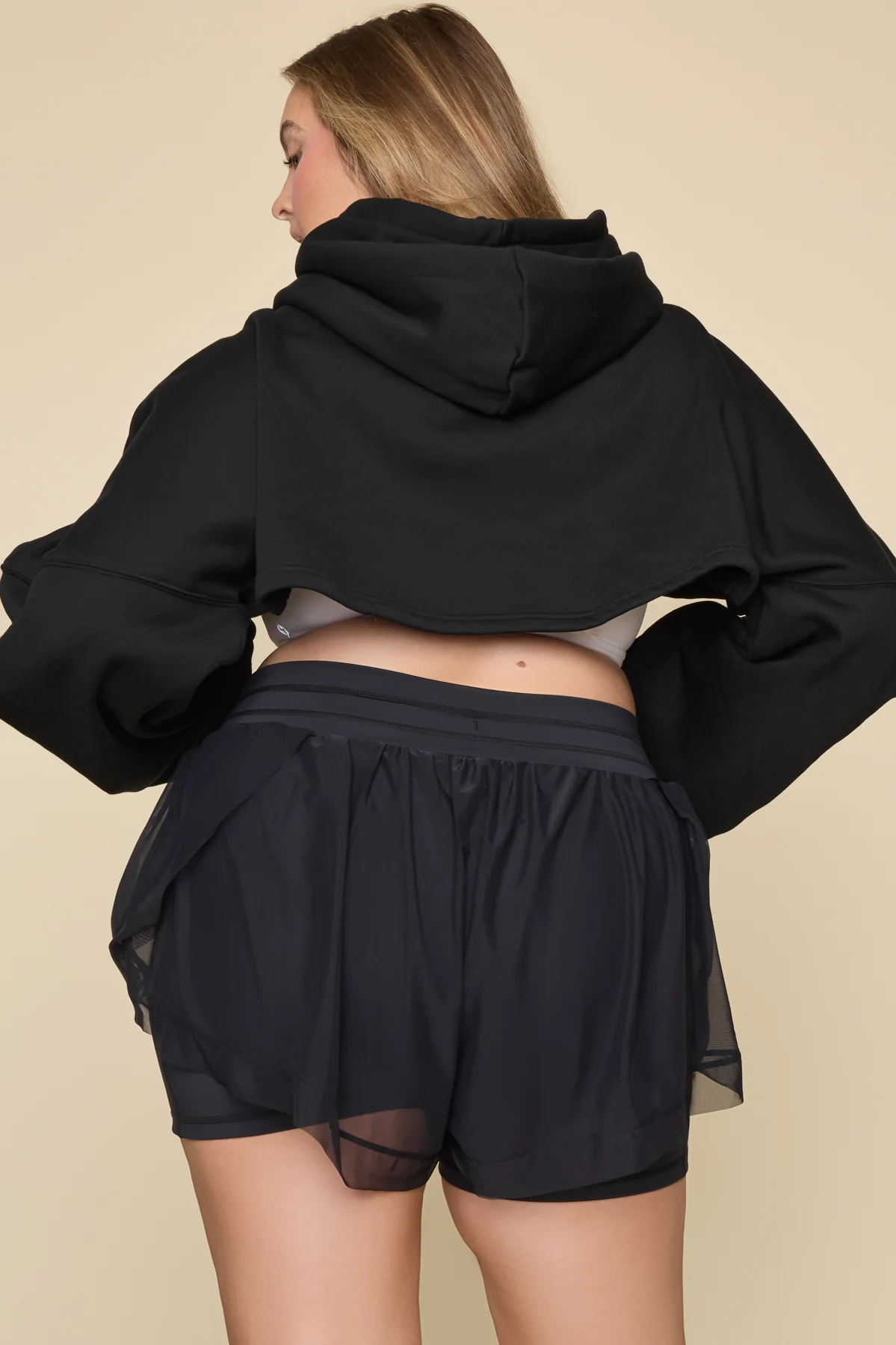 Cadence Short - Black - Image 9