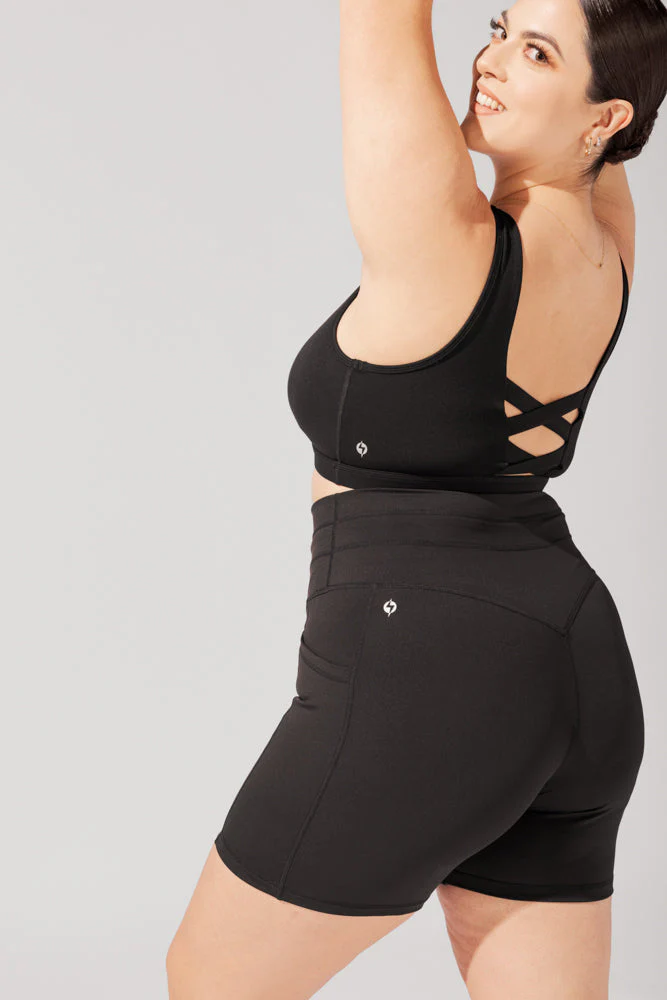 Cargo Booty Short - Black - Image 8