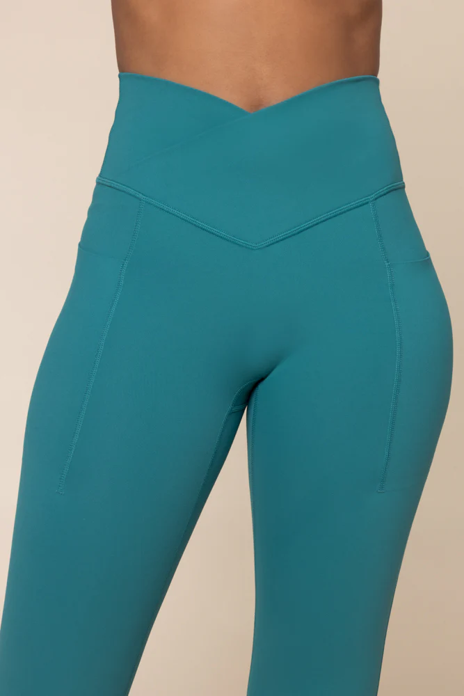 Crisscross Hourglass® Flared Legging with Pockets - Emerald - Image 3