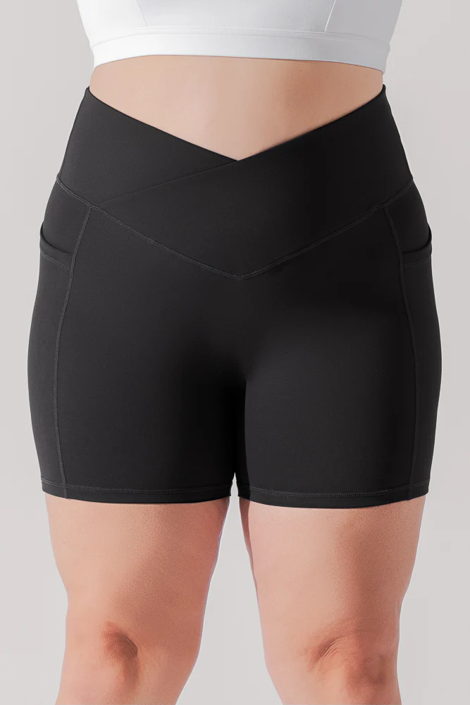 Crisscross Hourglass® Midi Short with Pockets - Black - Image 4