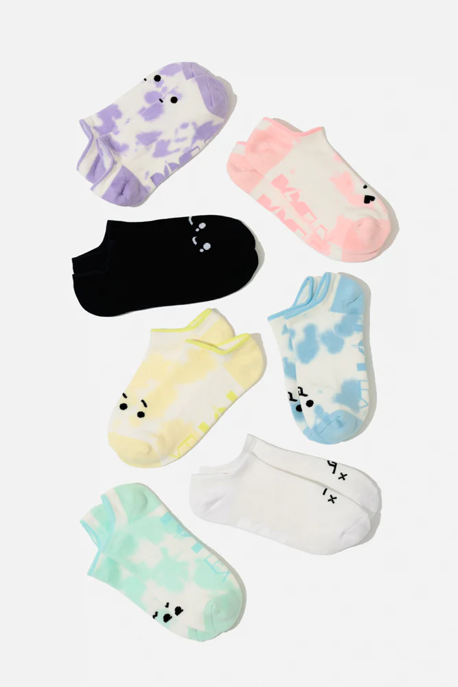 Dead Face Low Rise Socks - White - Image 4