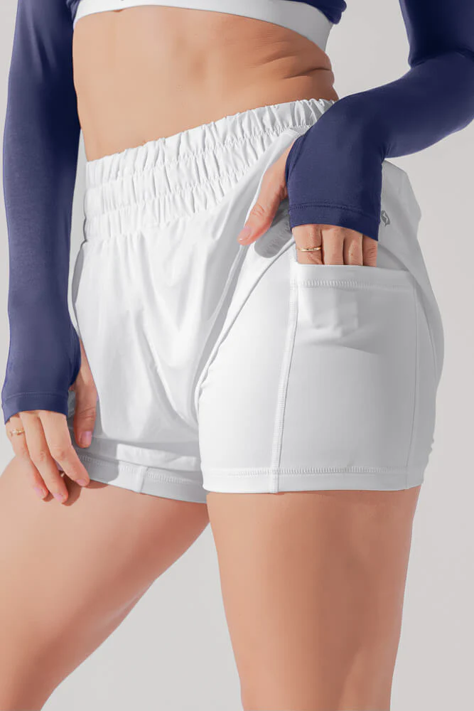 High Waisted Supershort™ - White - Image 3