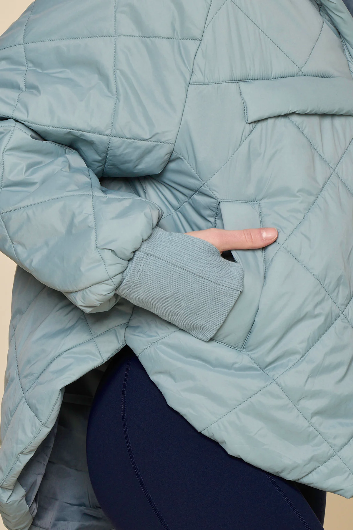 Pillow Packable Puffer Jacket - Cloudy Blue - Image 4