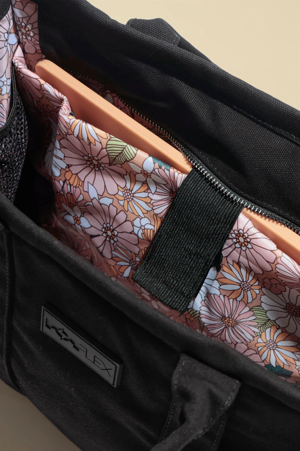 Sloane Tote - Black - Image 4