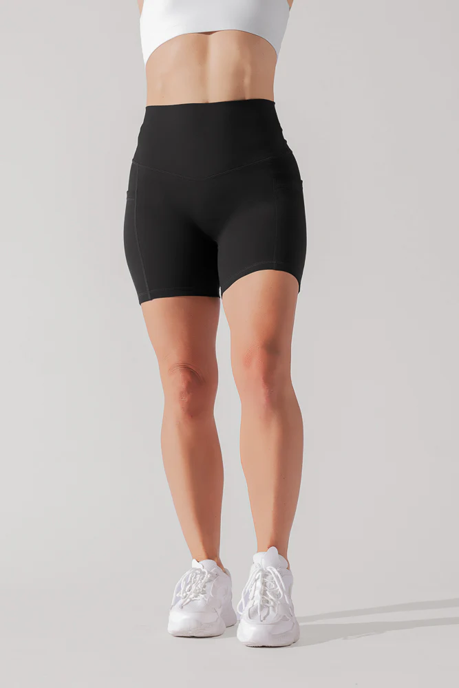 Supersculpt™ Midi Short with Pockets - Black - Image 5