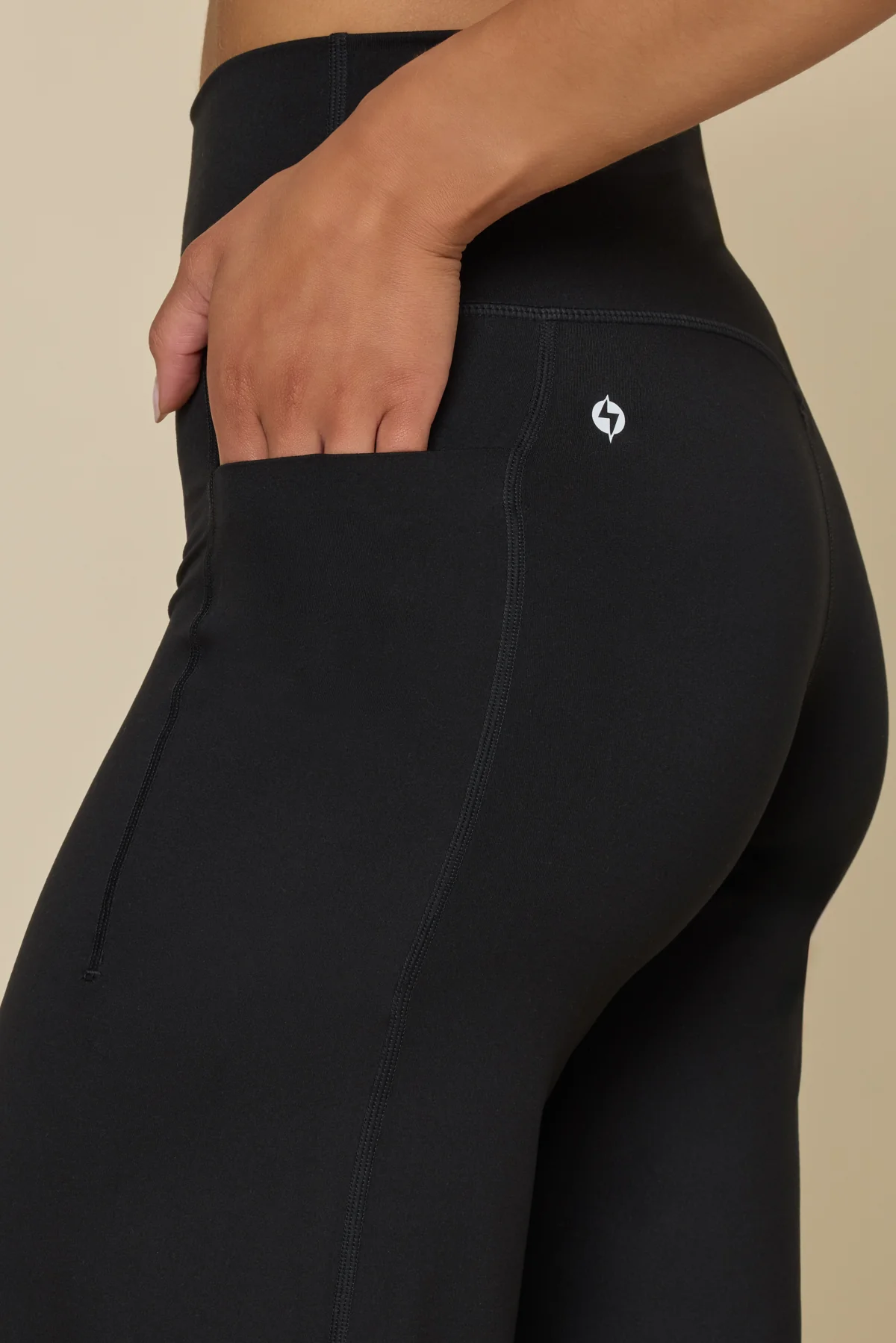 Supersculpt™ Wide Legging - Black - Image 4