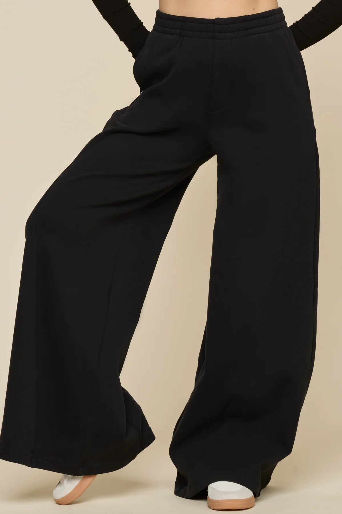 Superwide Sweatpant - Black - Image 2