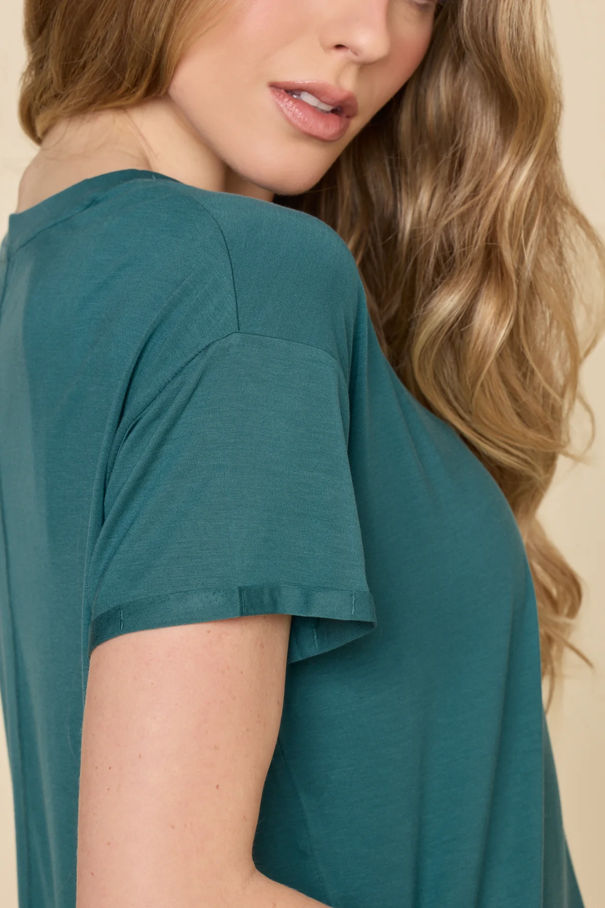 The Perfect Tee - Pacific - Image 2